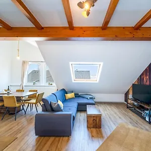 Stylisches Penthouse Zentral Tischfussball 100m2 Wii , Hannover Deutschland